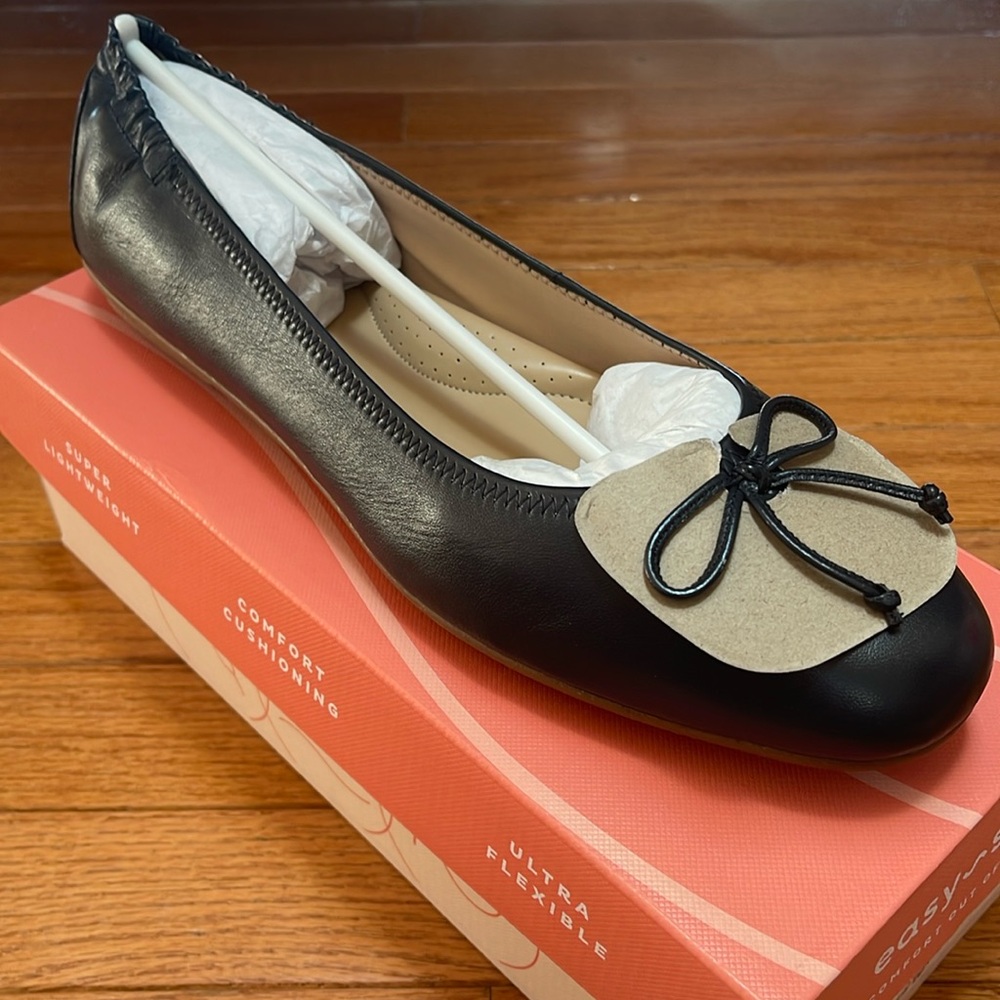 Easy Spirit Bailey Ballet Flats Navy Size 12W Wide Brand New
